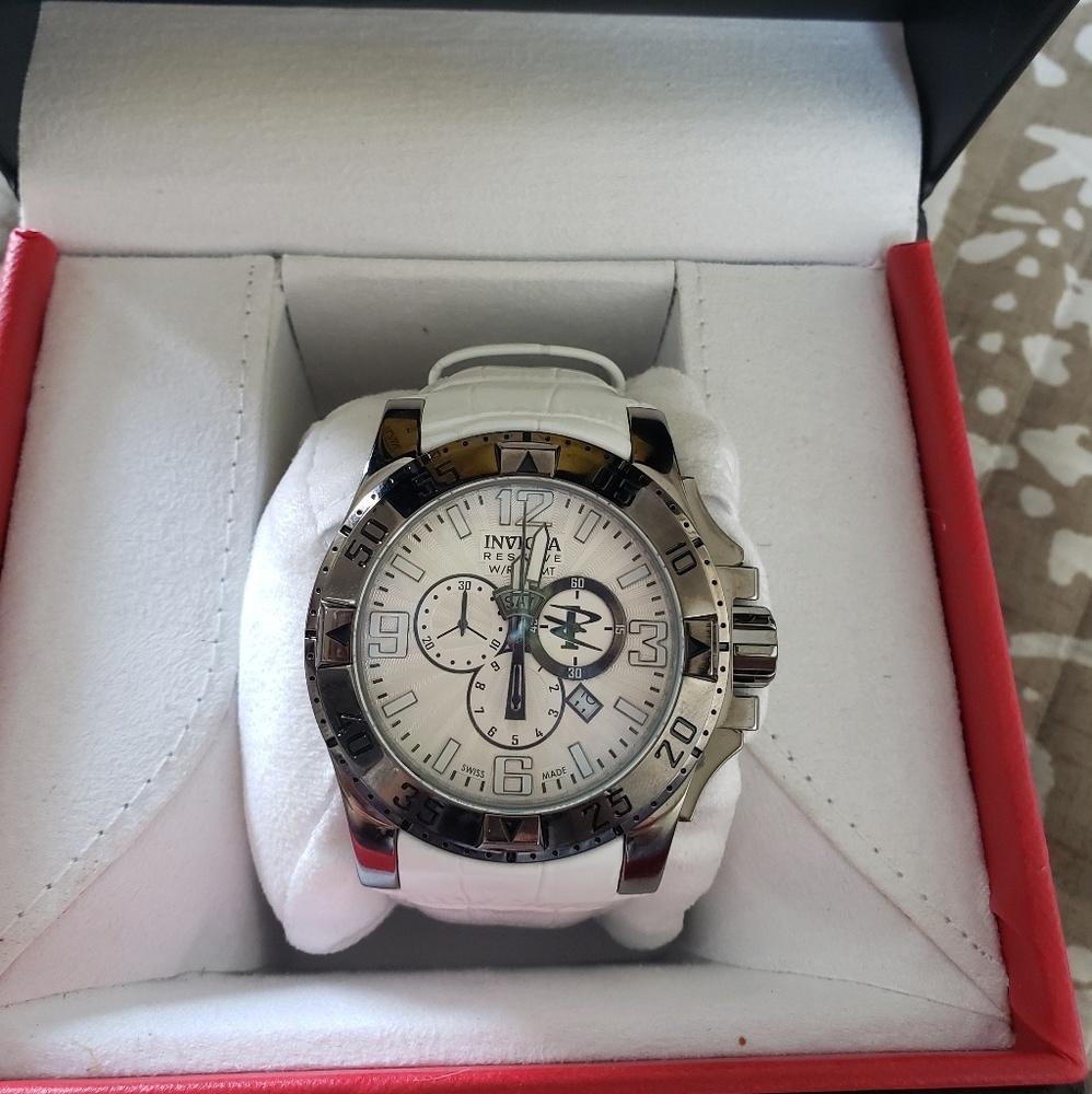 Invicta Reserve Watch